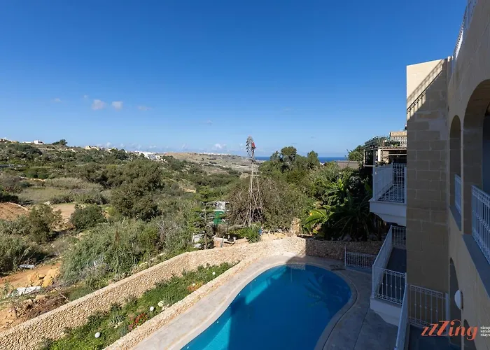 Gozo - Apartment With Stunning Views & Shared Pool