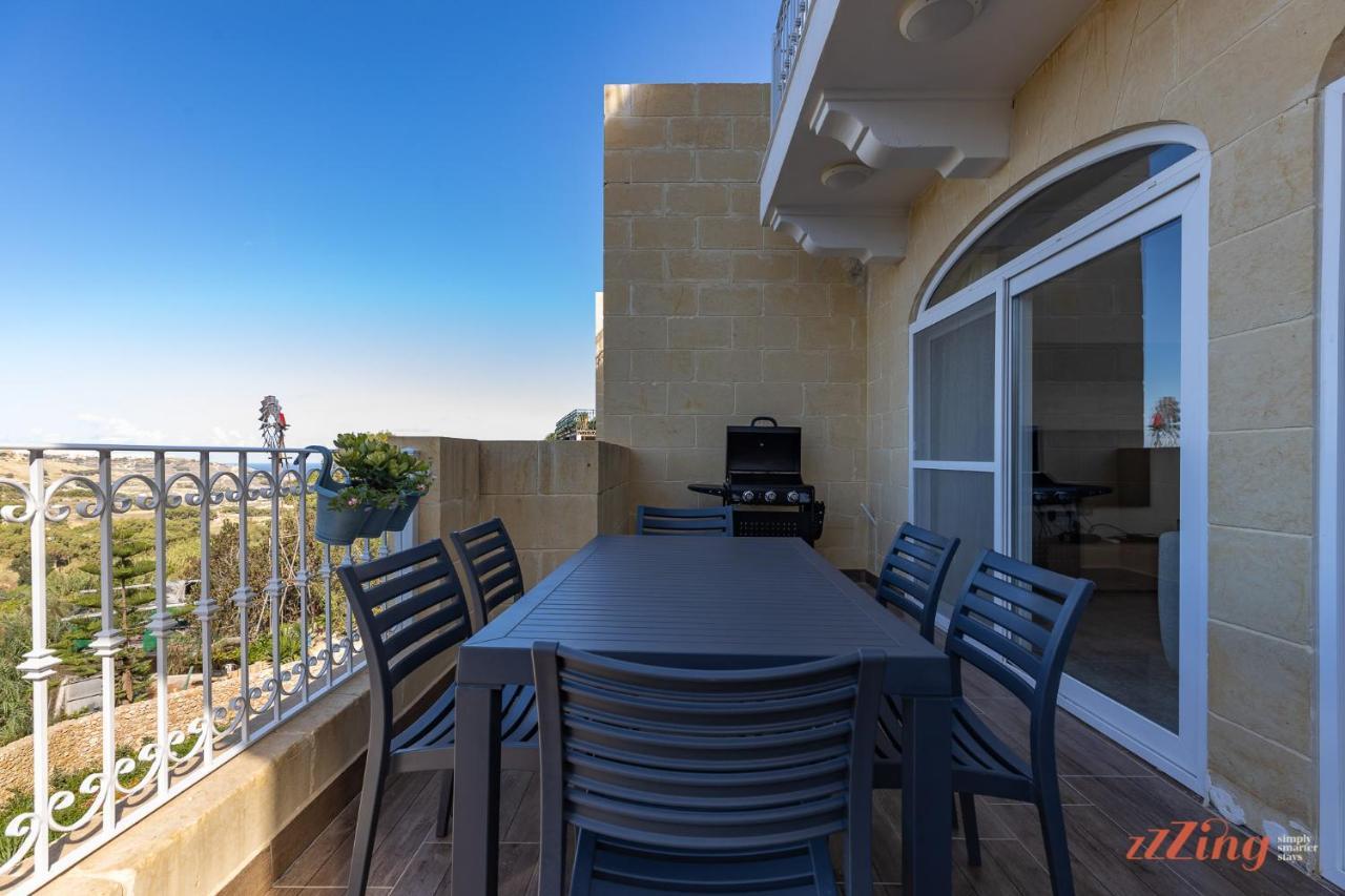 Gozo - With Stunning Views & Shared Pool *