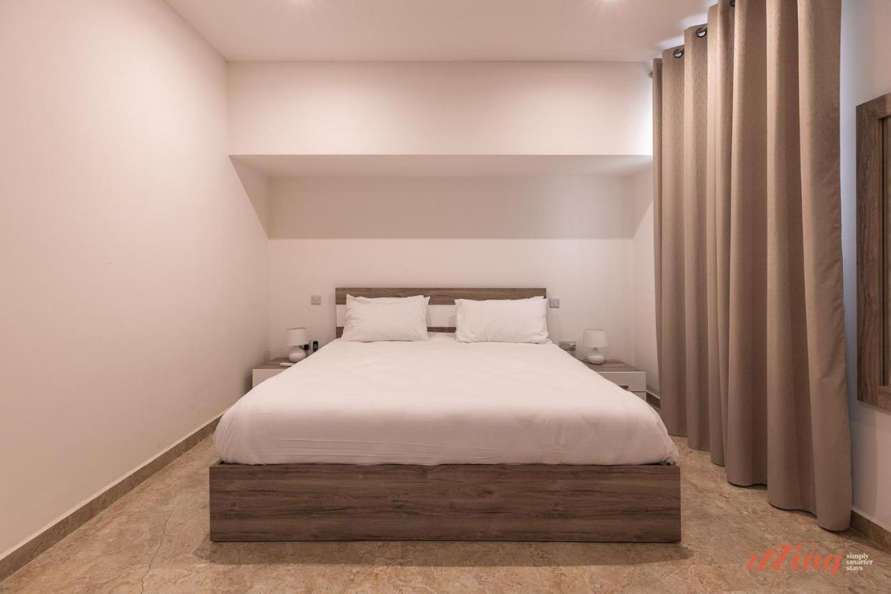 Gozo - With Stunning Views & Shared Pool Apartment Xaghra